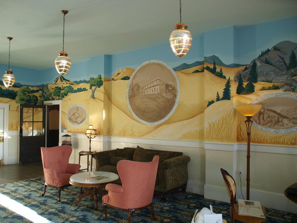 The Historic Hotel Leger Mokelumne Hill Exterior photo